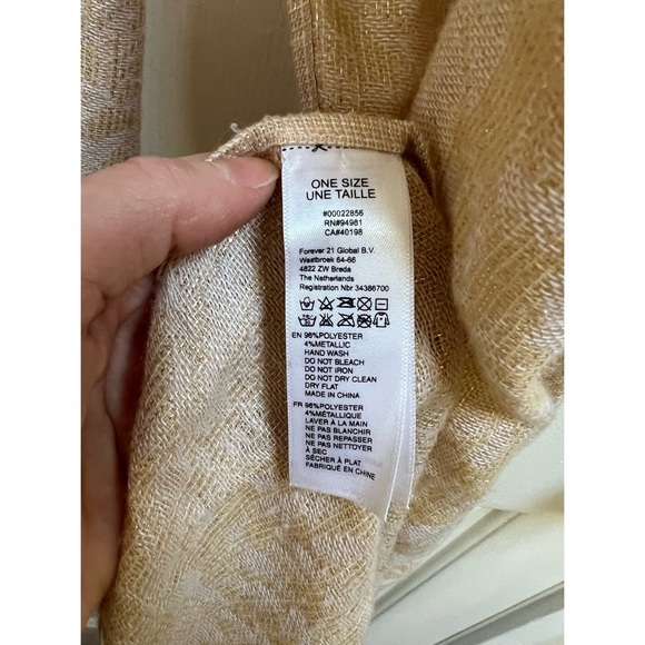 [Forever 21] Cream and Gold Fringe Scarf - Picture 3 of 3